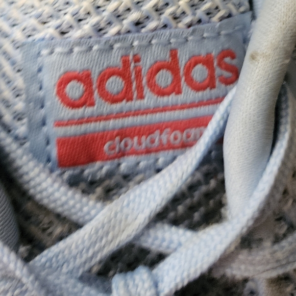 Adidas Cloudfoam - Size 9.5 - Picture 7 of 11
